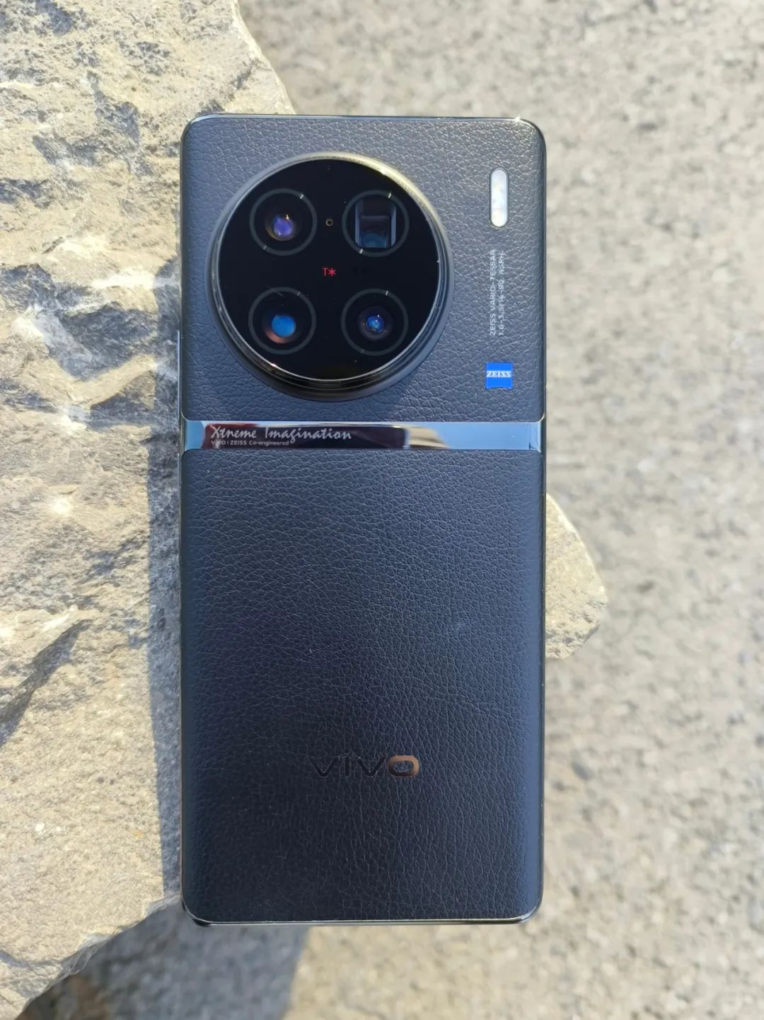 拍照和屏幕好的2000-3000元手机,2022十款最好拍照手机2000元左右