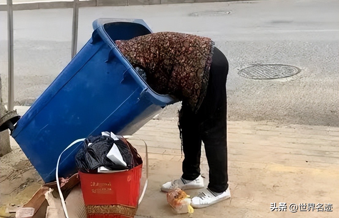 香港电影张学友吃青菜经典片段,香港惜食食堂饭盒
