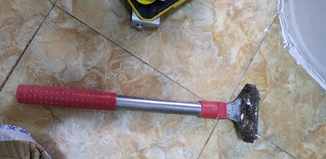 马桶底部密封圈安上去有漏缝,马桶密封圈漏水快速修复妙招