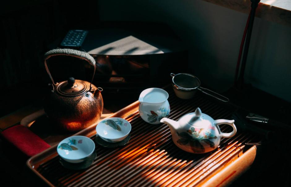 四川人为啥不喝“蒙顶甘露”?本地人:这2款足够了,便宜还好喝