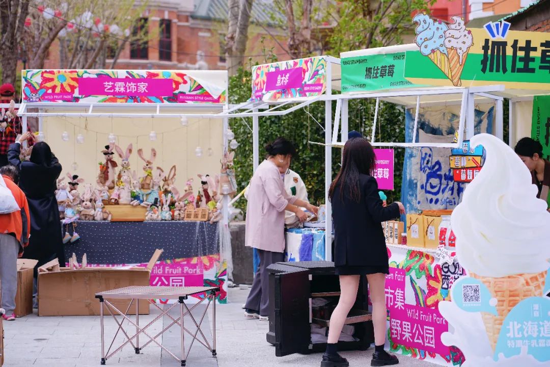 大连旅行怎么玩？这两个特色街区，仿佛出了国，太适合闲逛了！