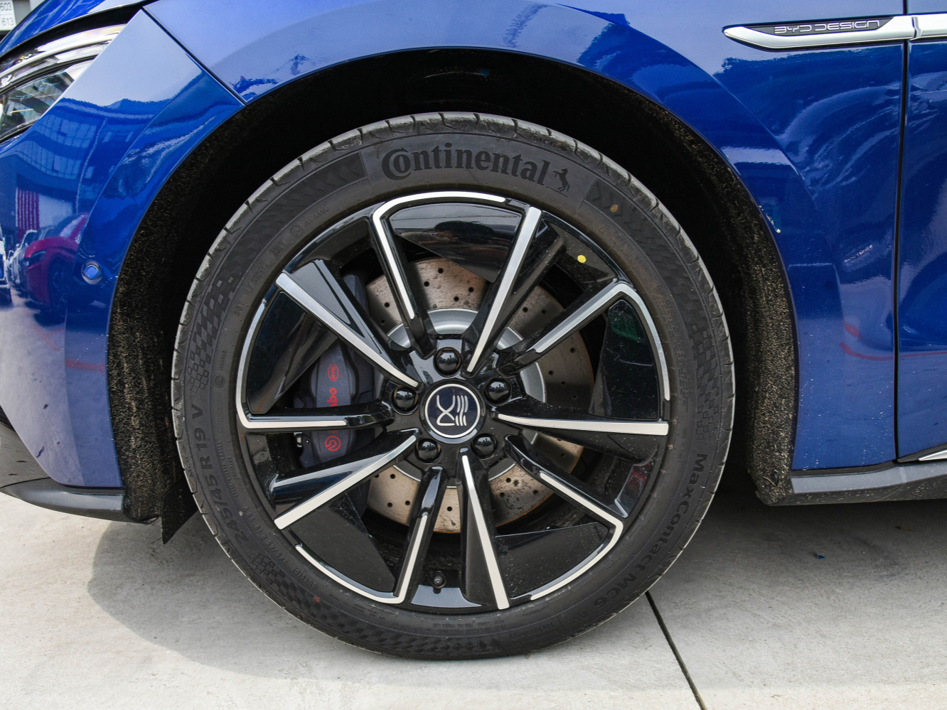 电动车最便宜换个轮胎多少钱,电动车换轮胎怎么换便宜