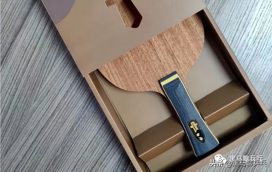 【速评3+1】第二十期:波尔30,灵感碳王,U2s,G09c,皇朝ZGX