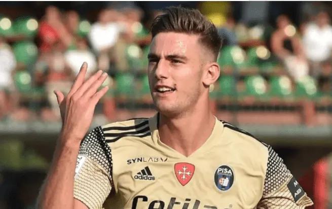 记者质疑米兰今夏部分引援,浅谈ac米兰最近的转会信息