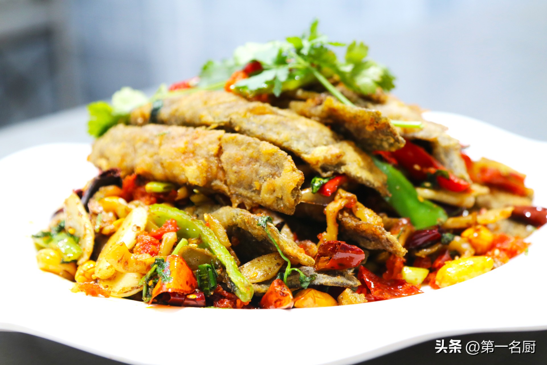 吃什么滋补肾经,男人常吃它补肾强身胜过吃补药