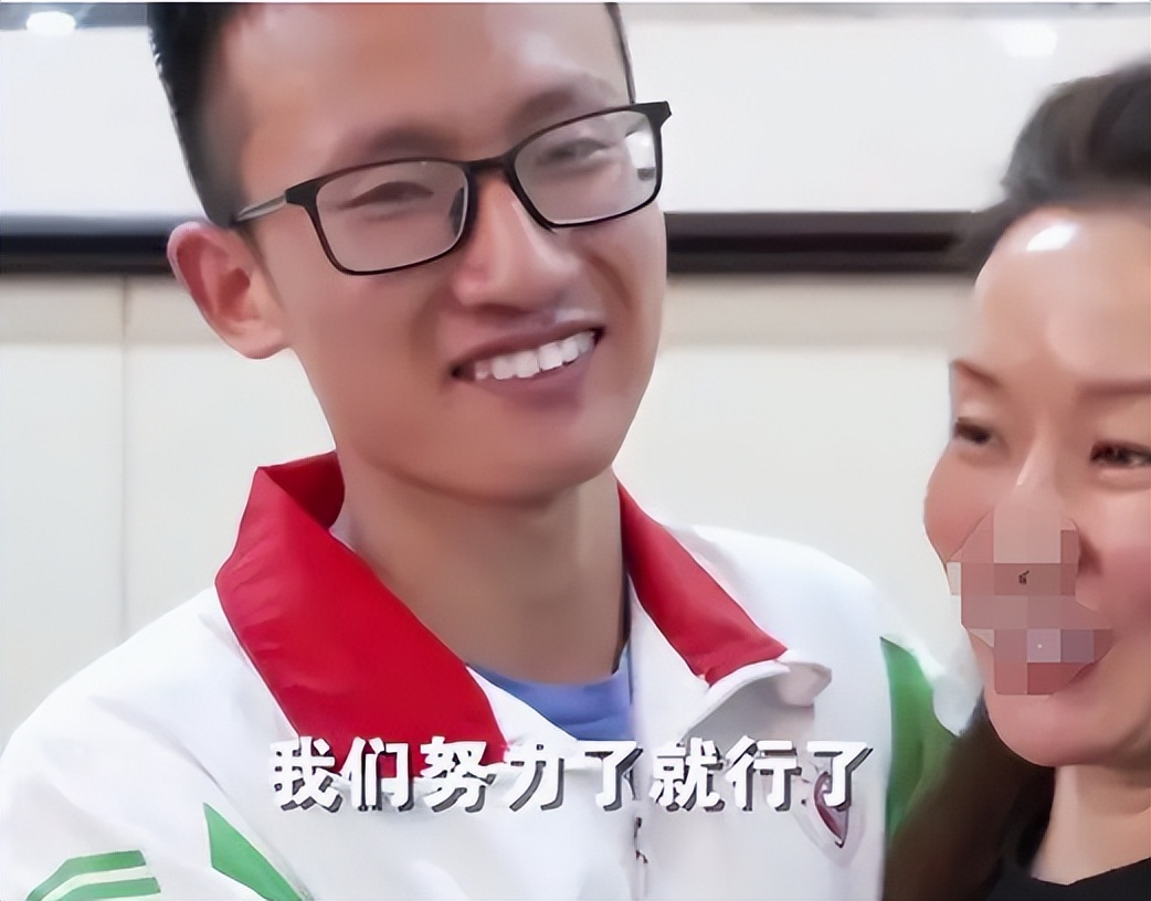 高考711分妈妈说别太在意结果,711分考生妈妈谈教育