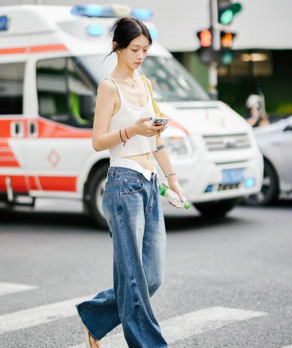 去了上海才发现：满大街都是长裙长裤，洋气又舒适，好高级