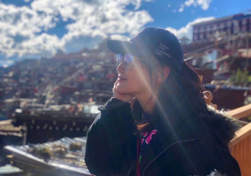 最近脸僵硬的女星,脸部变僵硬的女明星