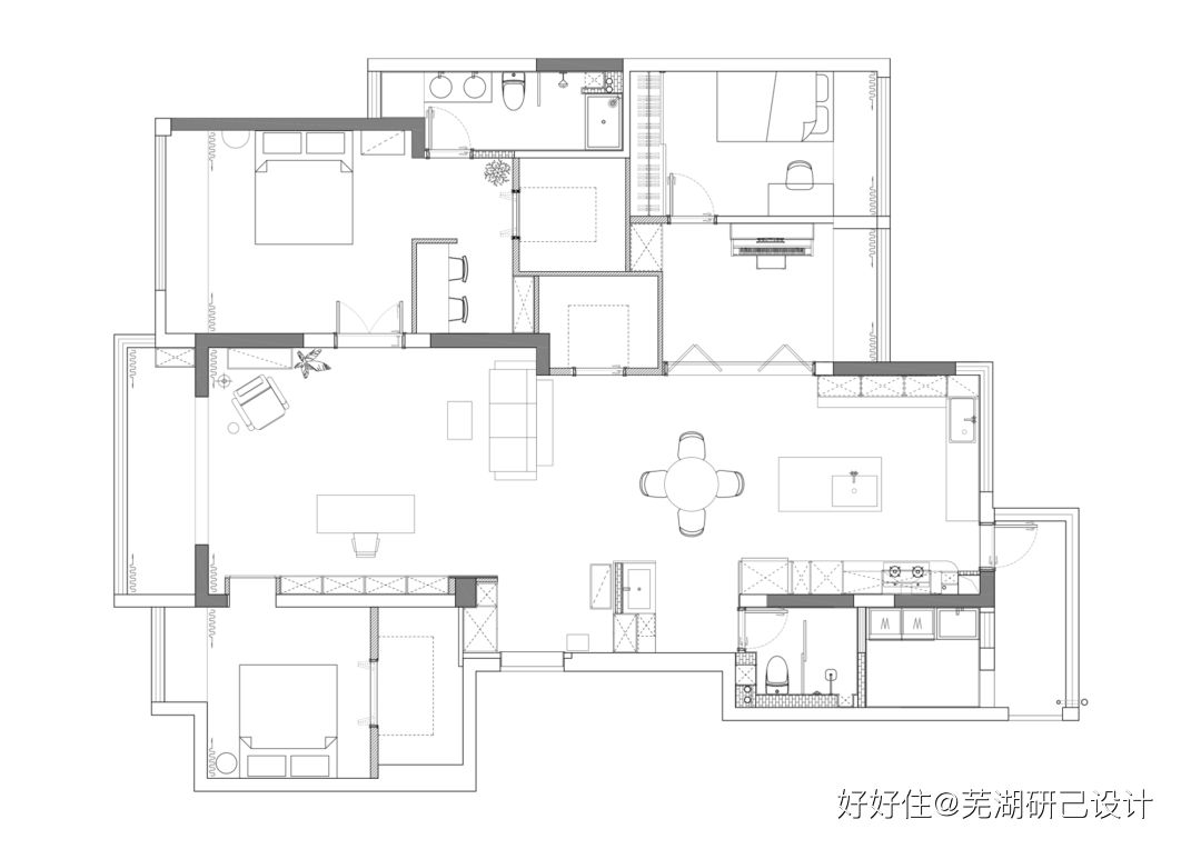 入户门正对次卧户型,长条户型进门对着次卧