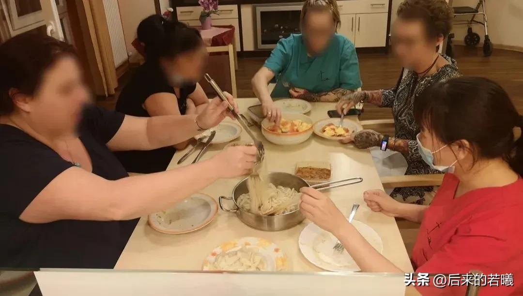 护士去德国要先学德语还是英语,我到德国留学的第一天