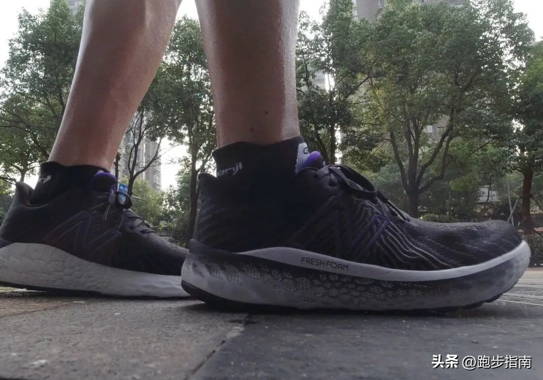 newbalance稳定支撑鞋,newbalance顶级碳板跑鞋