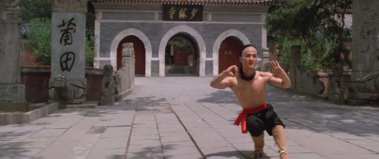 李连杰与黄秋燕电影少林寺,李连杰黄秋燕南北少林