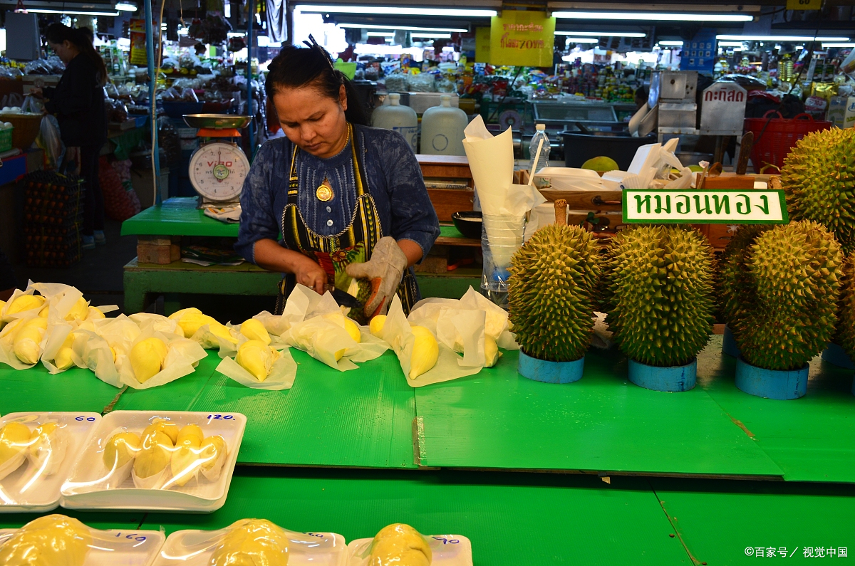 榴莲近20天批发价跌四成,榴莲价格暴跌视频