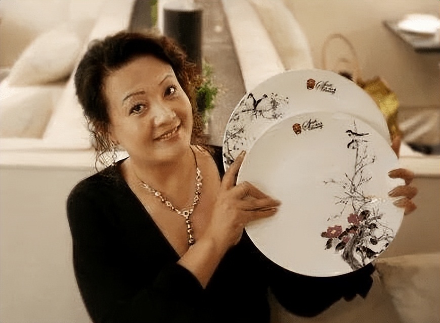 鎵撻粦宸ョ殑鎮叉儴鍛借繍,寮犲叞鍔犳嬁澶ф墦榛戝伐缁忓巻