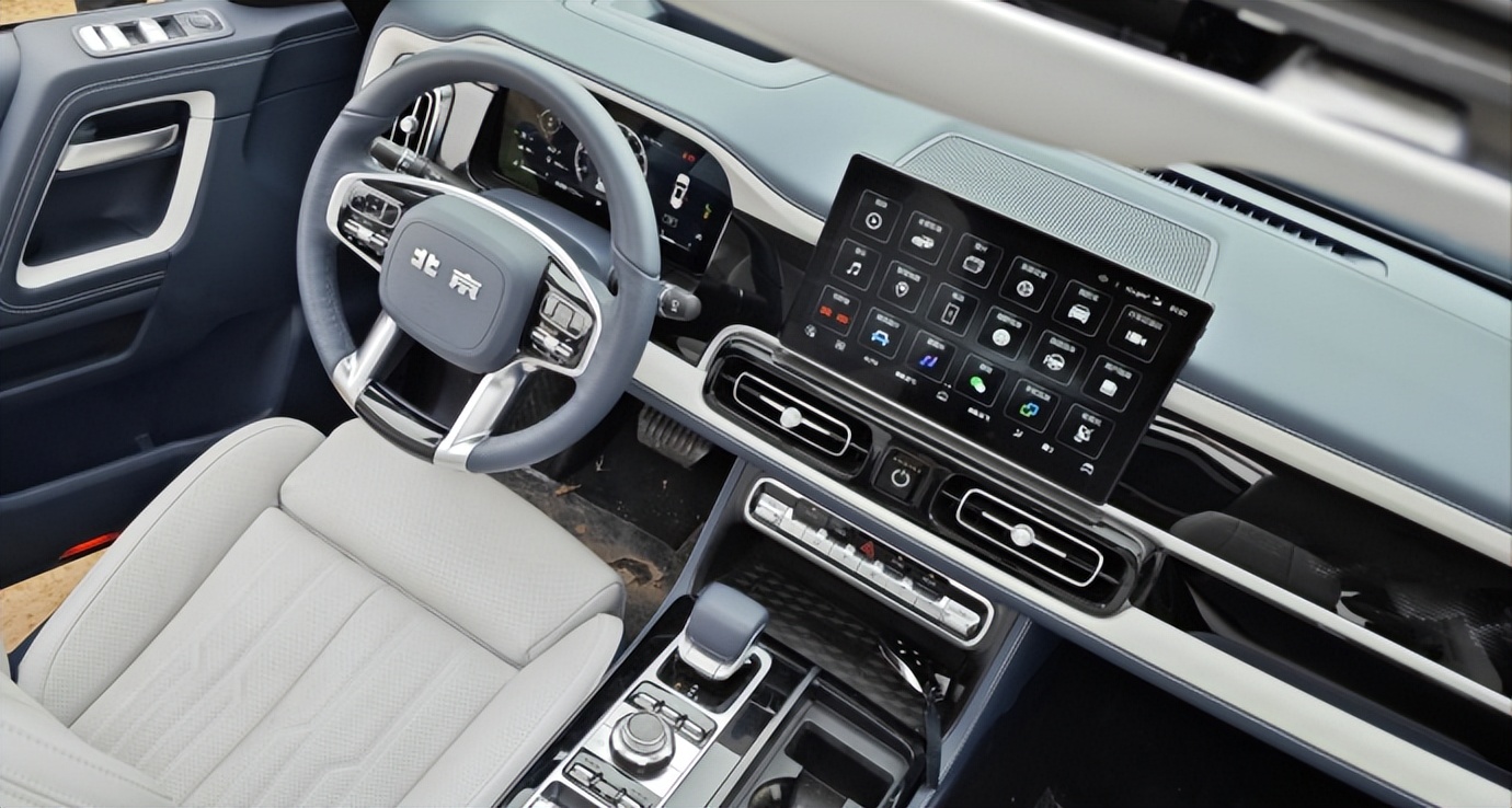 亚洲各国网友试驾北京bj60,全新北京bj60抢先试驾