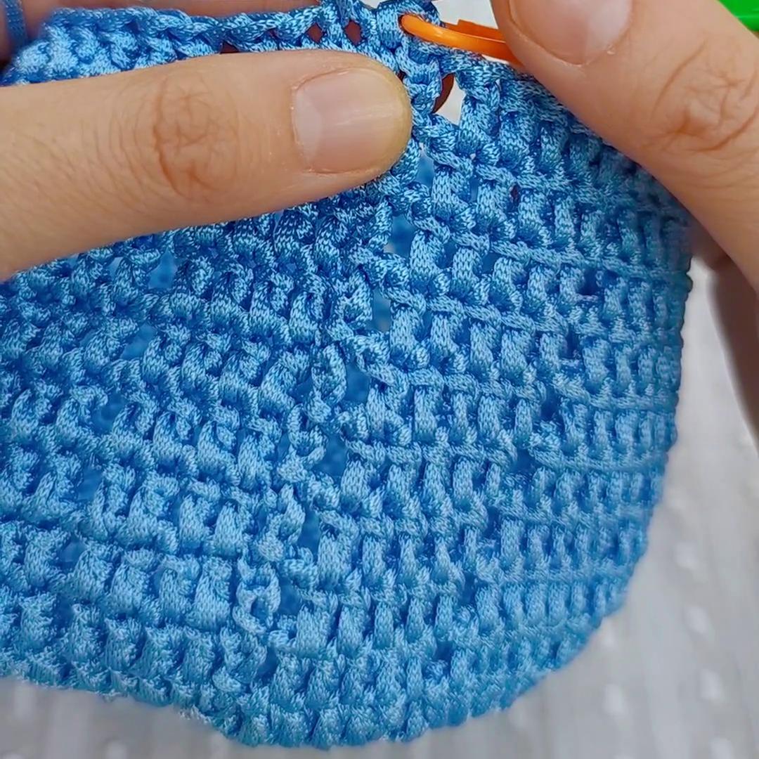 diy手工米奇绒线护耳帽,珊瑚绒米奇护耳帽的编织视频