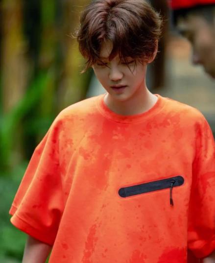 归国四子鹿晗关晓彤,鹿晗带关晓彤录五哈是哪一期