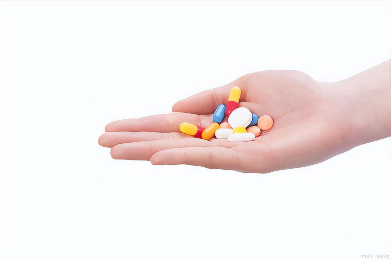 药疹的常见病因与护理方法,药疹的症状和治疗首选药