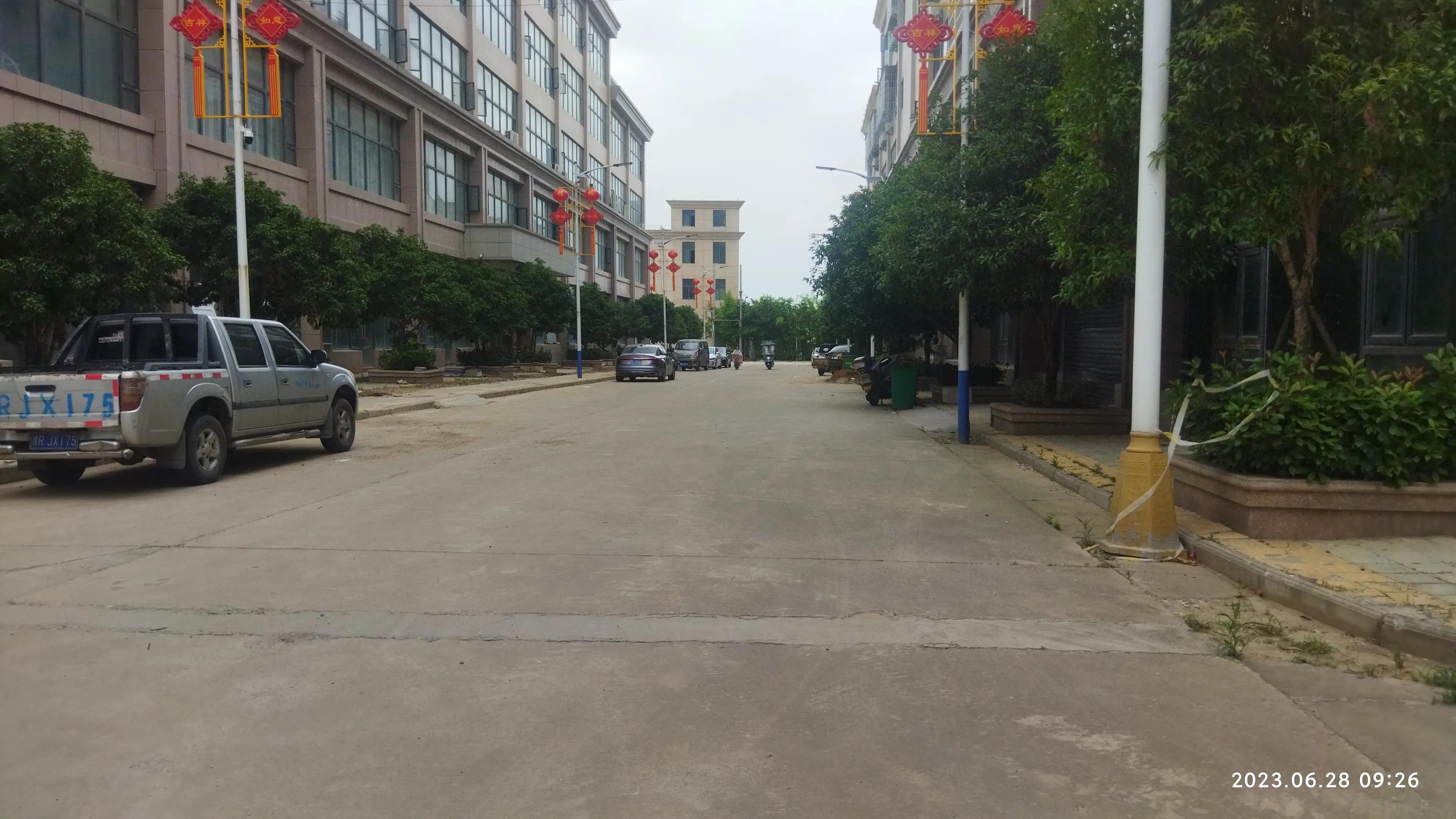 南阳卧龙龙升工业园,南阳龙升服装城