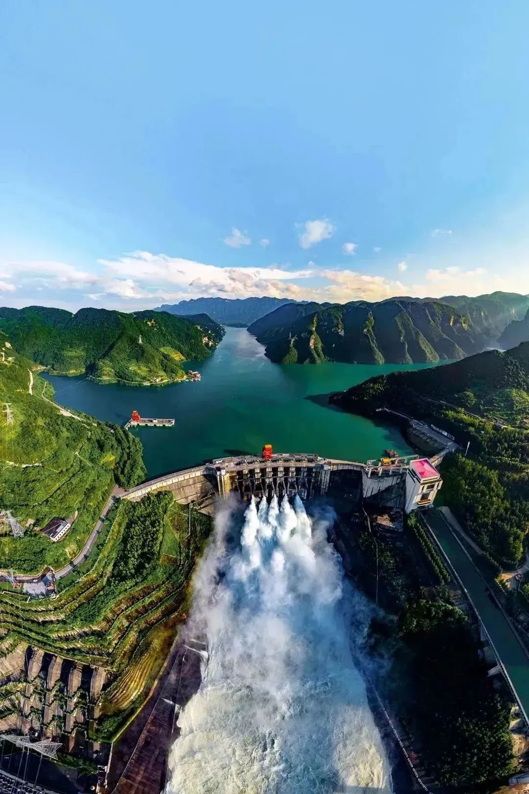 宜昌一座来电的城市,一个电话唤醒的城市