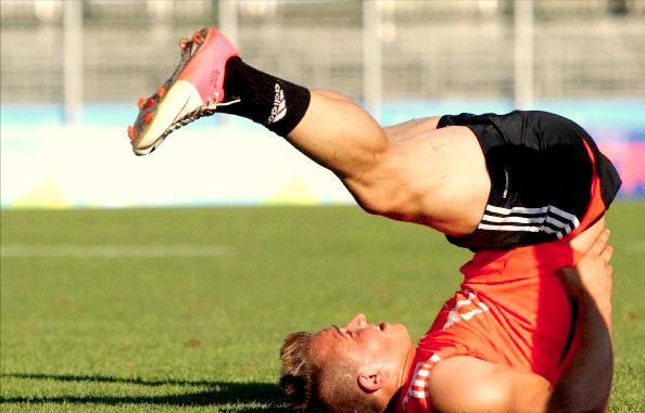 大腿最粗的足球运动员,最强壮的足球运动员