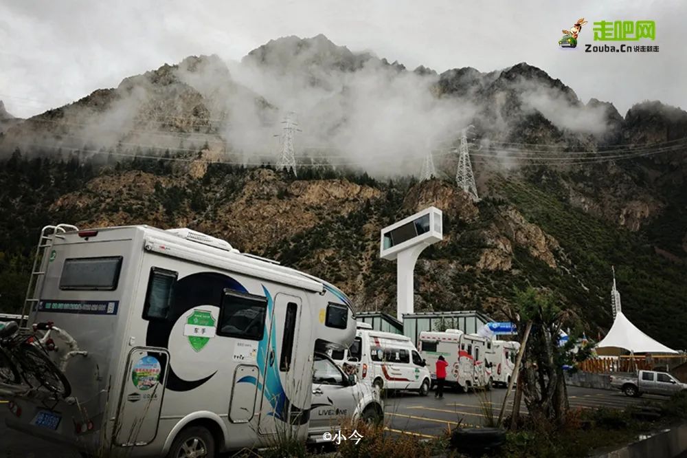 做好一本杂志，享受一段旅程，她将爱好变成工作，乐此不疲！