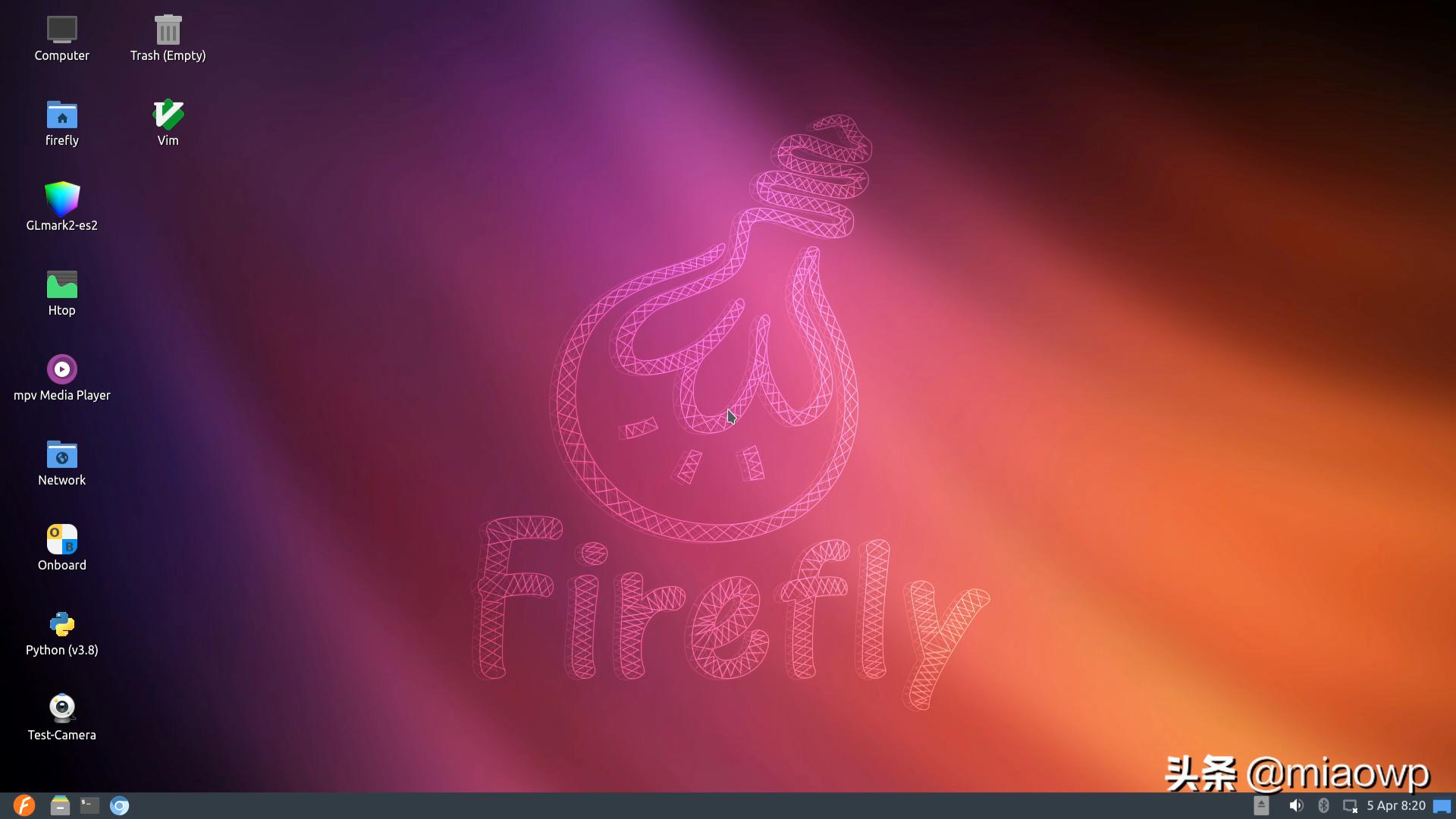 重新定义迷你主机，一键刷机随心所欲玩转众多系统尽在StationP2