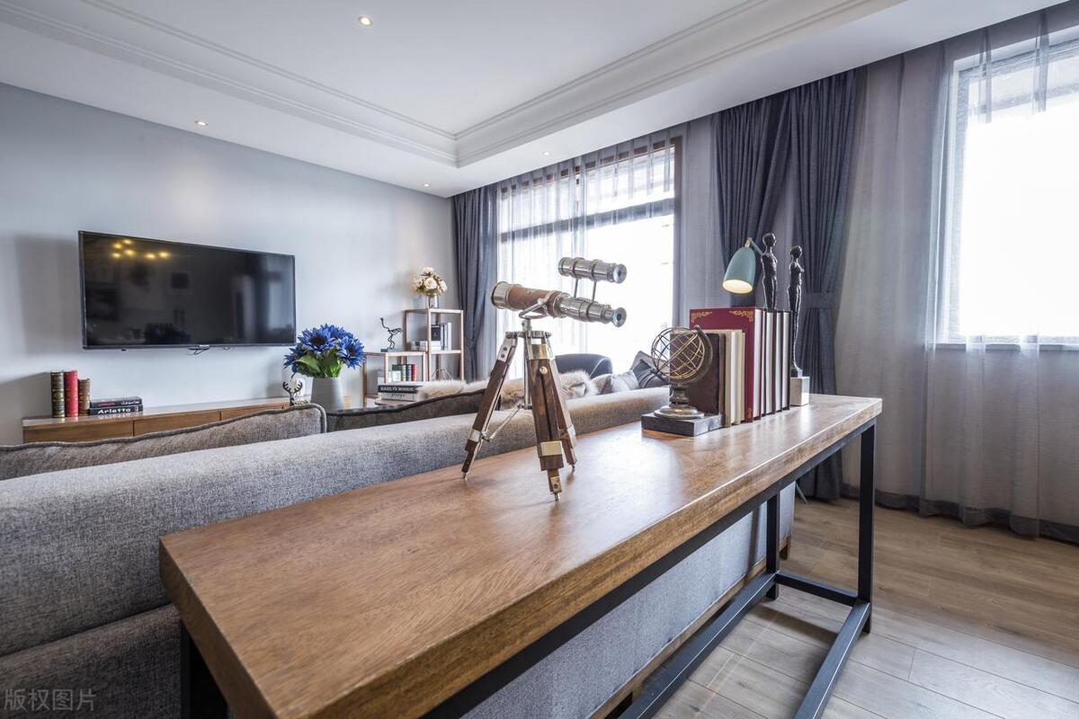 高低电视柜好看还是平的好看,电视柜怎么设计比较合理又实用