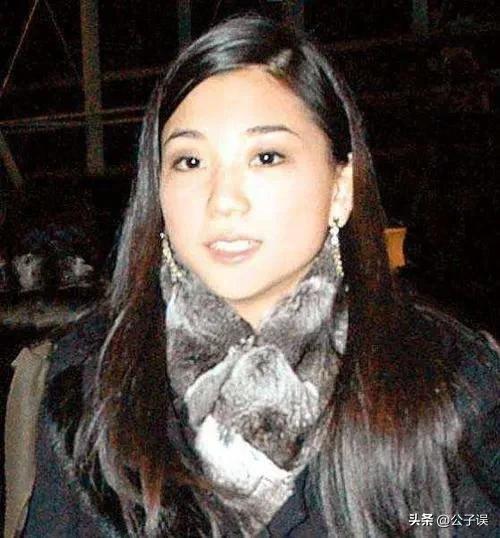 杨永晴和陈冠希什么关系,杨永晴和陈冠希还有联系吗