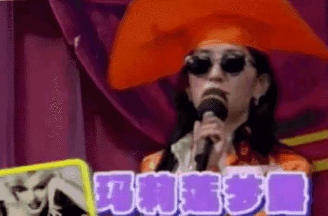 抖音“情圣”杨迪:迎娶相恋15年的素人女友,底层逆袭谱写传奇