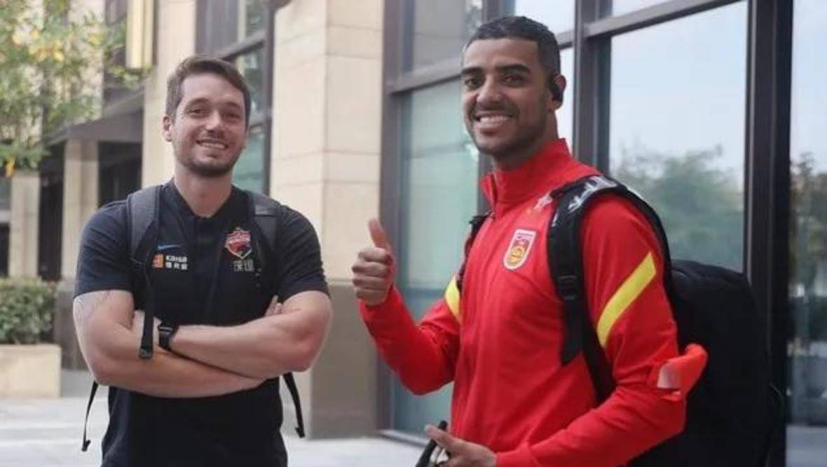 国脚赵明剑月薪一万多,国脚赵明剑