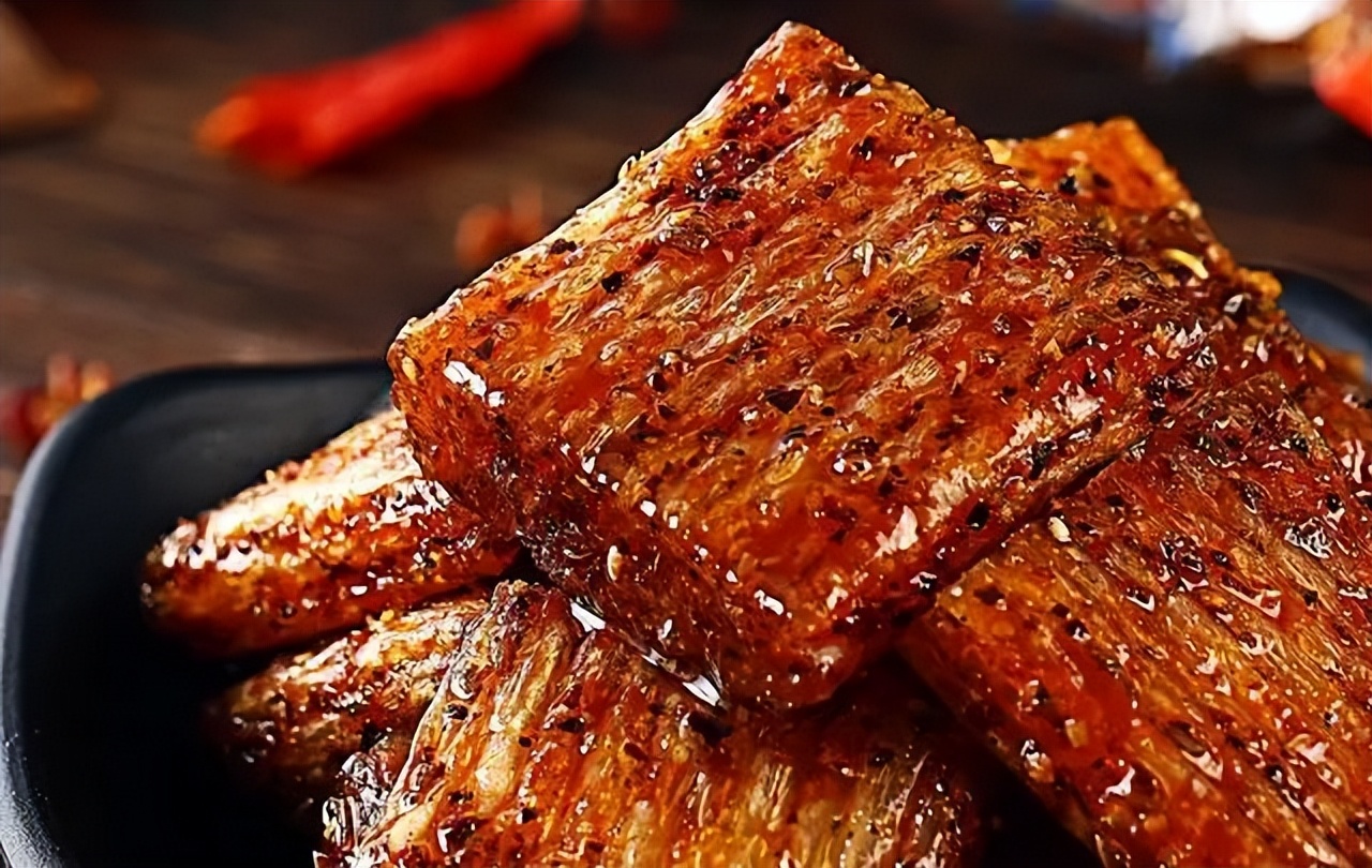 现剥蚕豆,脚踩酸菜视频被证实了吗