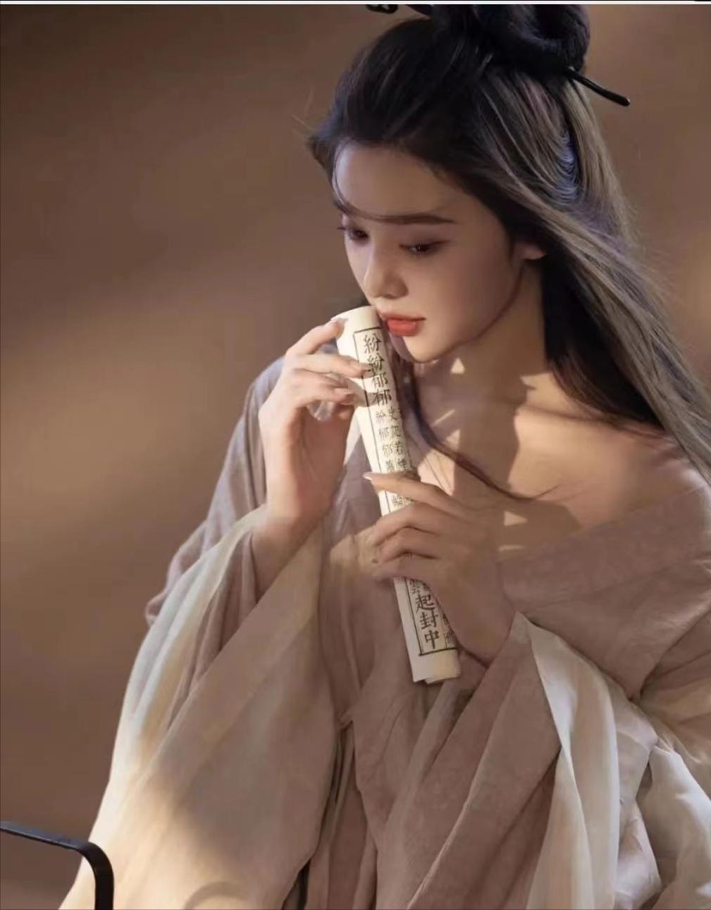 结婚三年，他在一个深夜忽然跟我说，他后悔和我结婚了