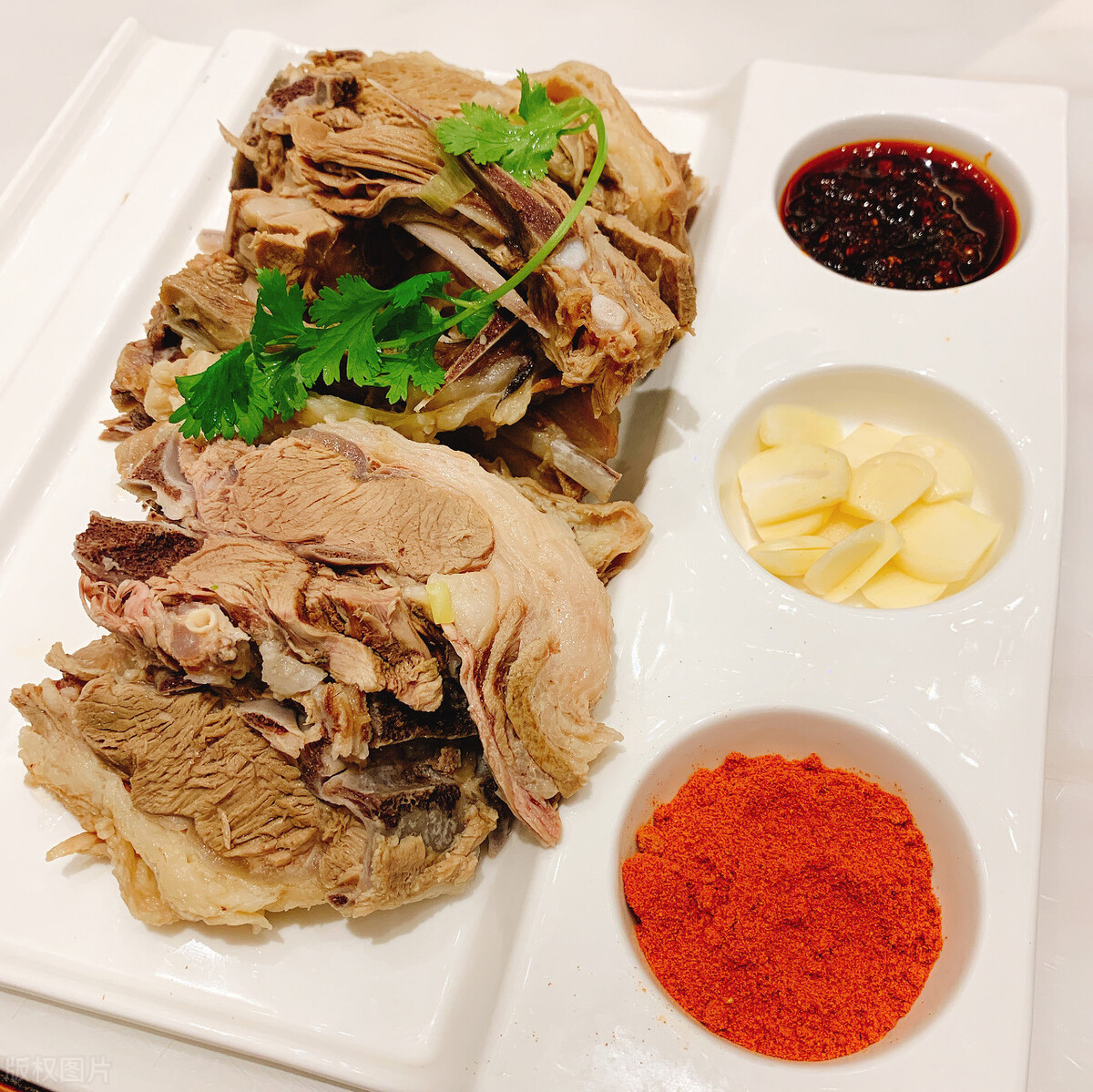 43岁的慕兰保姆,保姆慕兰月薪一万深圳打工