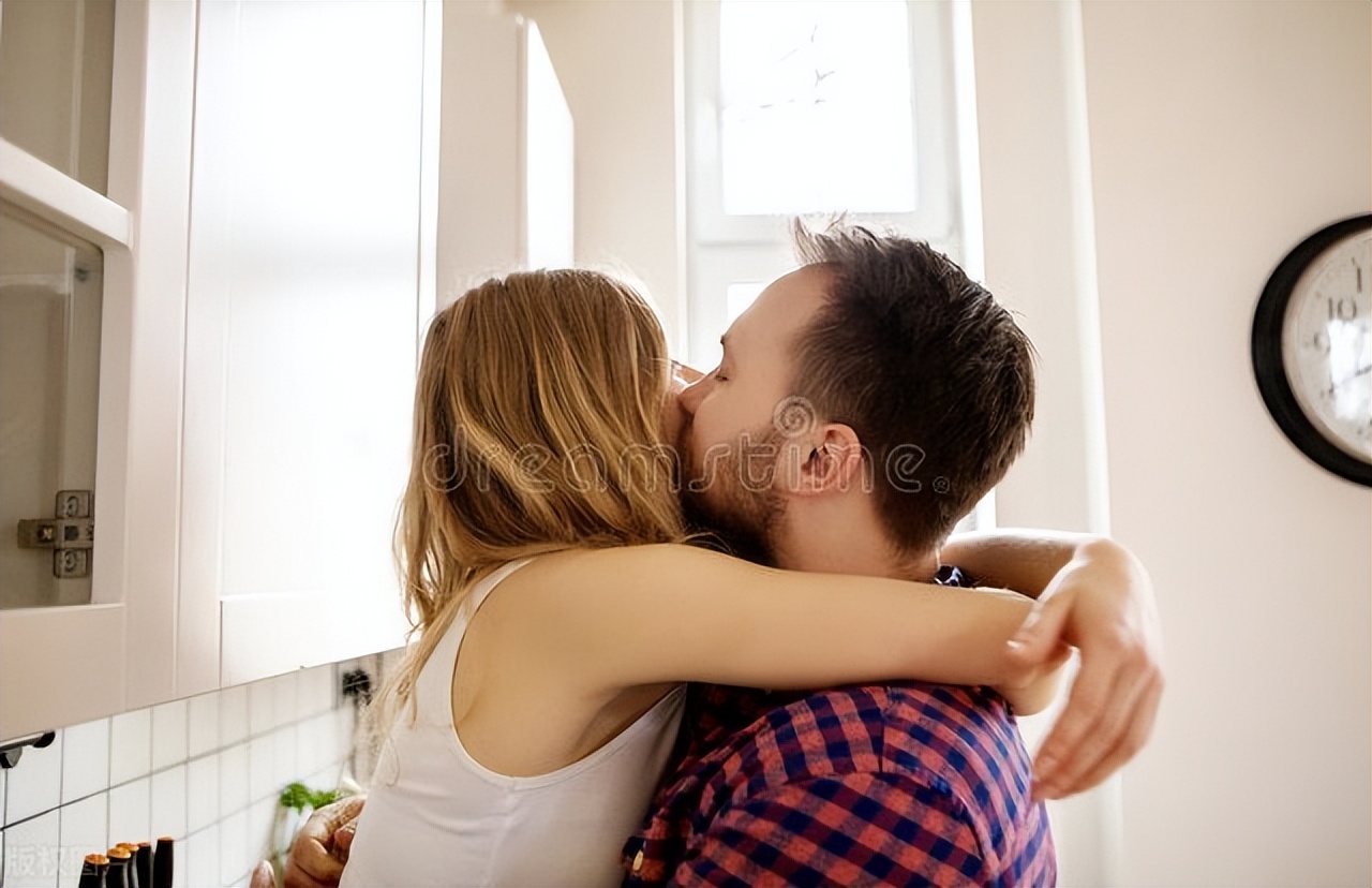 26岁女子与男友同房后黄体破裂,提醒:夫妻生活不是打仗,别过火