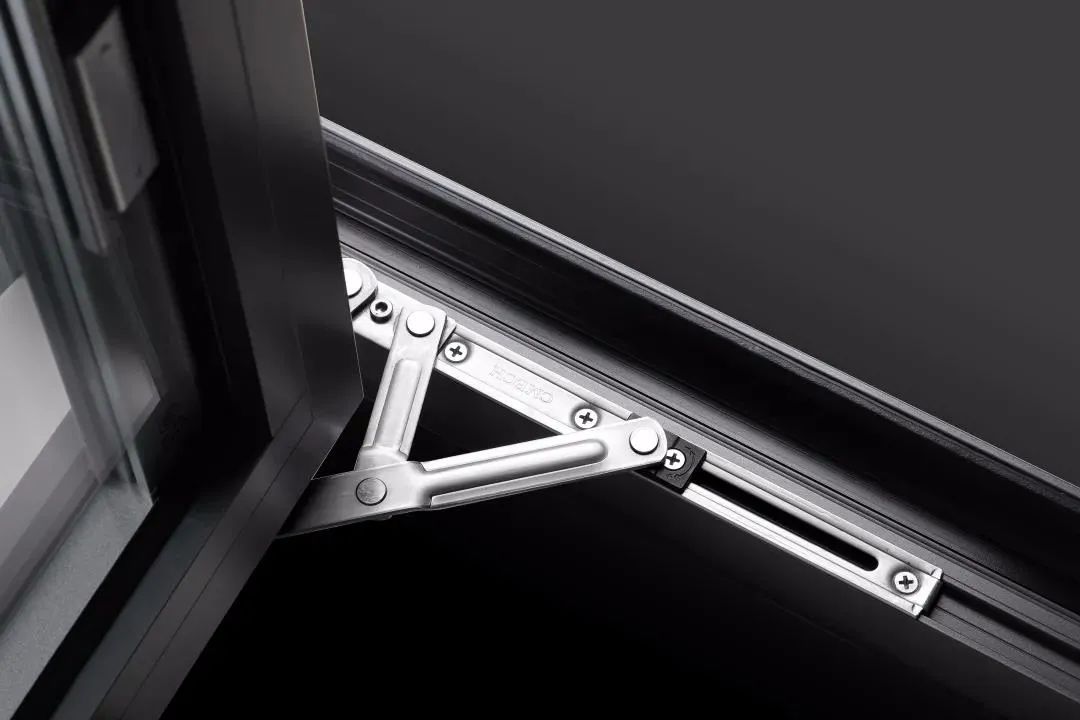 尚尊门窗简介,尚尊高端门窗外面怎么开门