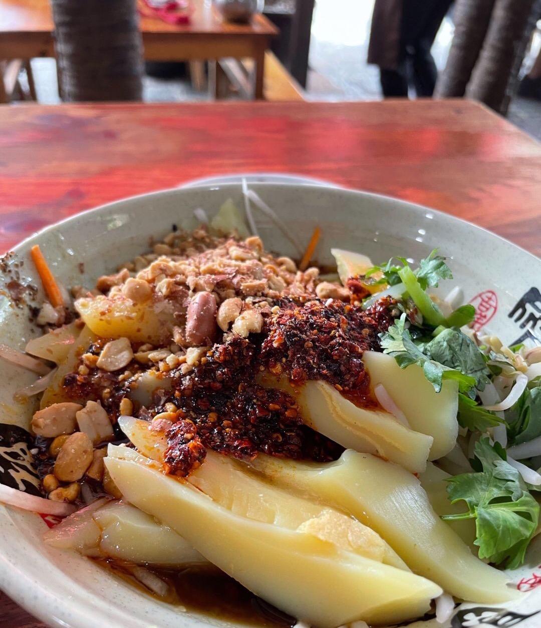 适合晚上去的大理美食街,大理古城南门美食攻略