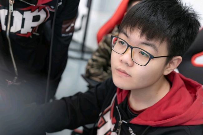 369还在京东吗,369被京东开除了吗