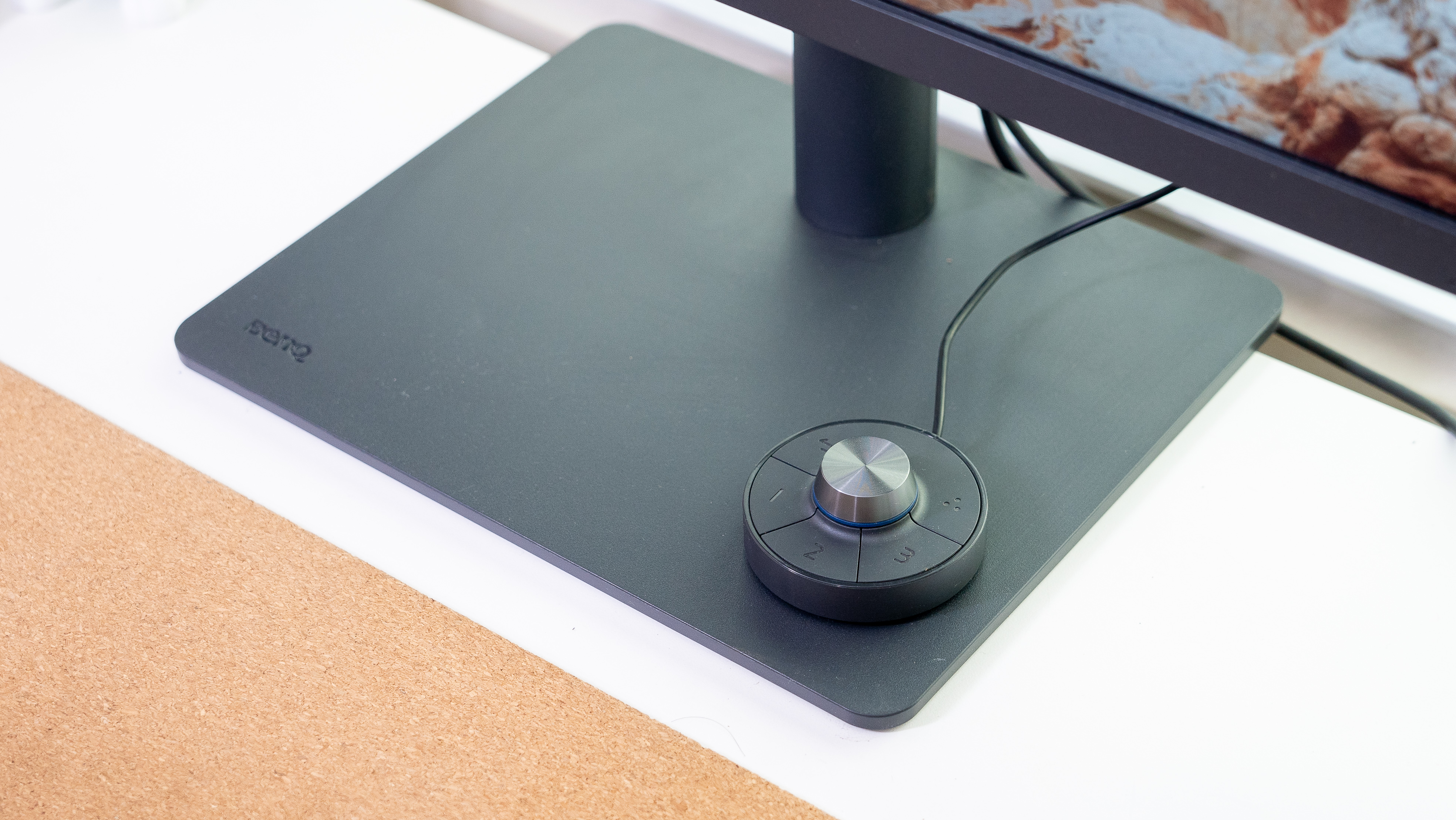 双11热门显示器,双11值得入手的几款便携显示器