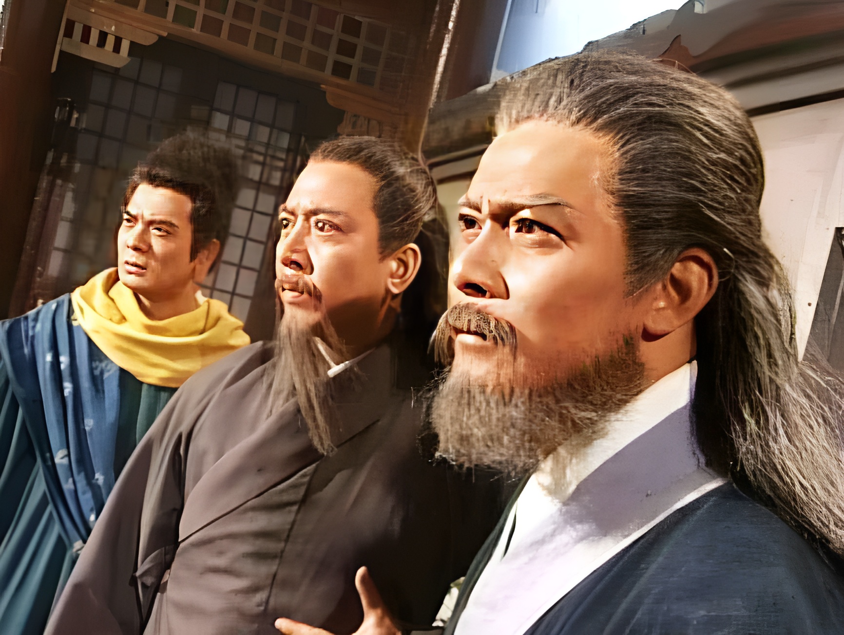 他踢人下阴、咬人手指,却被金庸吹成一流高手,3个传人天下无敌