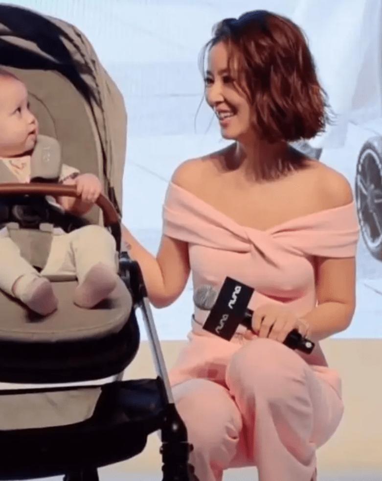 林心如苏有朋拥抱吻戏视频,林心如和苏有朋同框