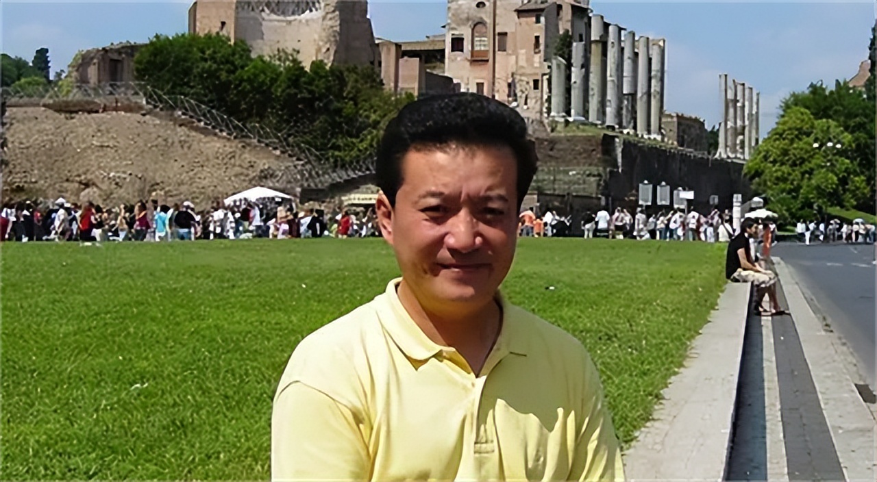 王平：逝世原因令人心酸，葬礼上姜昆蔡明含泪送别