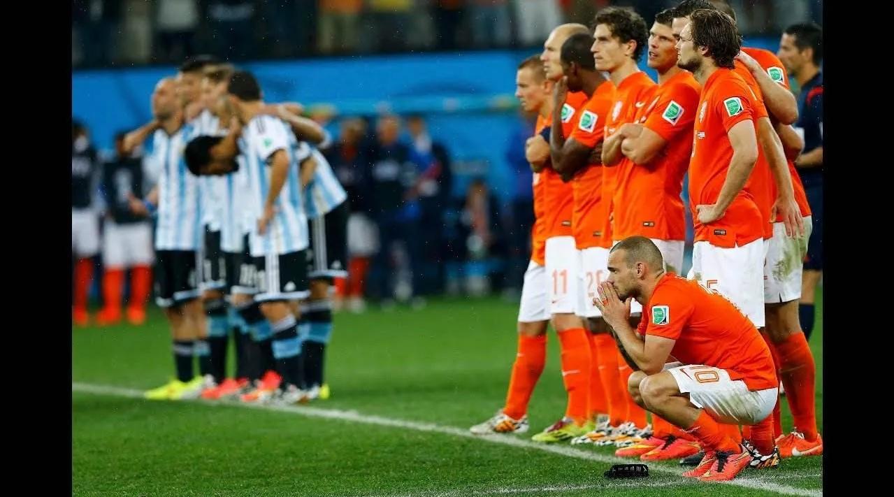 世界杯c罗vs梅西弧线球,世界杯决赛梅西对决解读