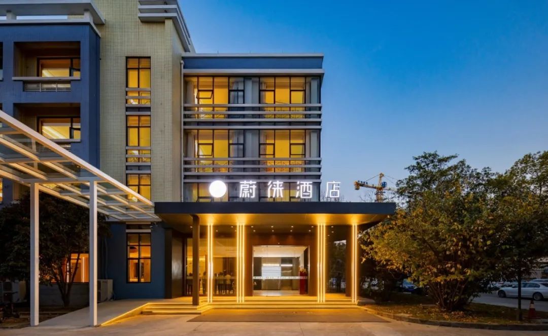 加盟中端酒店品牌性价比高,中档商务酒店加盟品牌大全