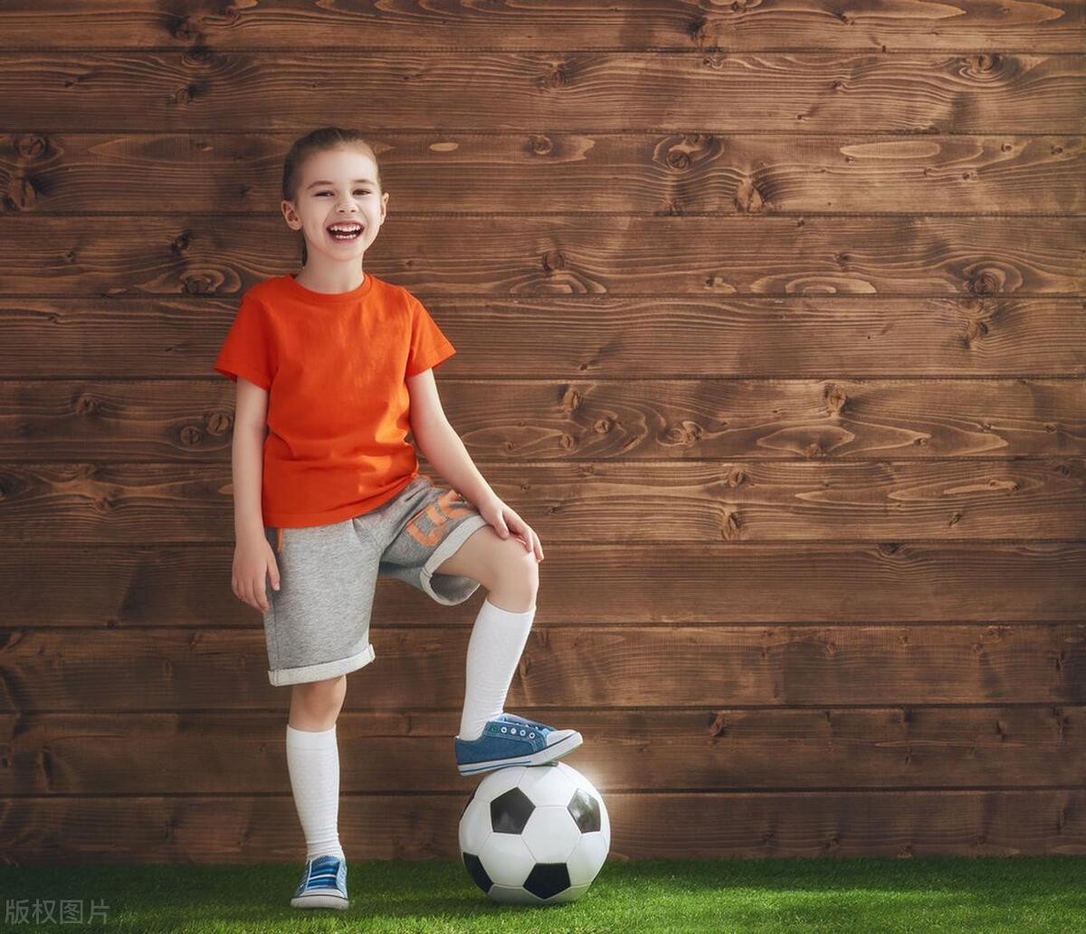 小心！这10句话竟会意外伤害孩子！爸爸妈妈如何避免？快来看看