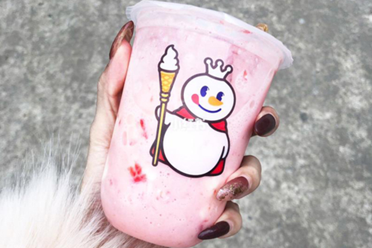 小县城加盟蜜雪冰城店需要多少钱,蜜雪冰城总部在哪里加盟电话多少