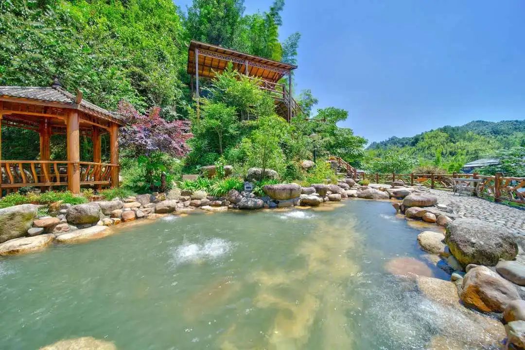 春寒来了如何养生,冬天这么冷去北温泉泡泡温泉可好