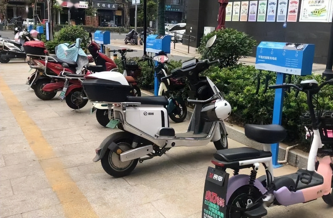 一周苏州I昆山搞球场，常熟再获奖；太仓上央视，民生还看张家港