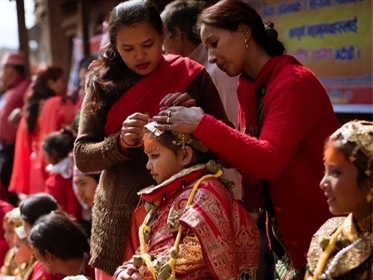 尼泊尔一妻多夫制的家庭制度,尼泊尔一妻多夫的制度