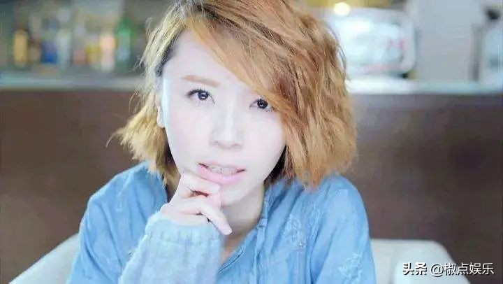 高速服务区明星,高速服务区唱歌